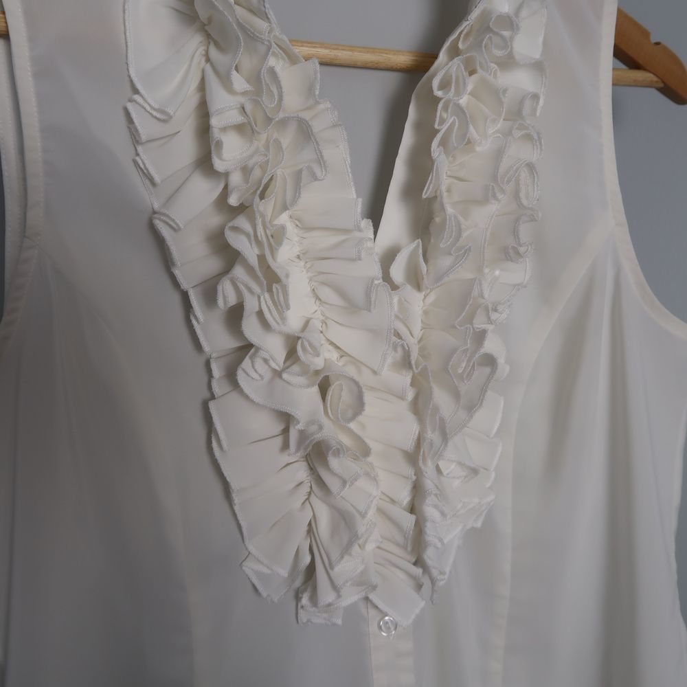 Spense Ruffle Front Sleeveless Button Up - Picture 5 of 6